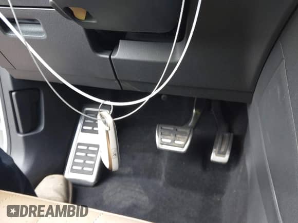 2023 Volkswagen Tiguan SE R-Line Black с VIN 3VVCB7AXXPM004545, выставлен на аукционе IAAI как лот 42603638 с пробегом 36 734 миль миль и . История ставок и продаж доступна на DreamBid. Изображение 11.