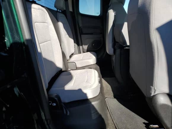 2015 Chevrolet Colorado 4WD LT z VIN 1GCHTBE39F1194913, wystawiony jako Copart lot #46683155 z przebiegiem 96 486 mil mil oraz Szkoda całkowita • Salvage title. Historia ofert i sprzedaży dostępna na DreamBid. Obrazek 10.