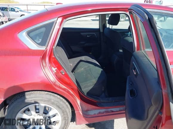 2015 Nissan Altima S z VIN 1N4AL3AP2FN379190, wystawiony jako IAAI lot #43076450 z przebiegiem 200 858 mil mil oraz . Historia ofert i sprzedaży dostępna na DreamBid. Obrazek 8.