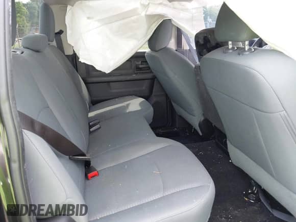 2017 Ram 1500 Express z VIN 3C6RR6KTXHG783074, wystawiony jako IAAI lot #42139881 z przebiegiem 158 633 mil mil oraz . Historia ofert i sprzedaży dostępna na DreamBid. Obrazek 8.