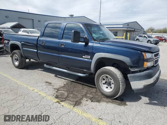 2006 Chevrolet Silverado 3500 SRW Wrk Trk с VIN 1GCHK33D56F258274, выставлен на аукционе Copart как лот 51115455 с пробегом 275 326 миль миль и Списание • Salvage title. История ставок и продаж доступна на DreamBid. Изображение 4.