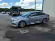 2017 Hyundai Sonata Sport с VIN 5NPE34AF2HH463540, выставлен на аукционе Copart как лот 86589615 с пробегом 175 434 миль миль и Списание • Salvage title. История ставок и продаж доступна на DreamBid. Изображение 1.