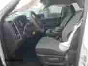 2023 Ram 1500 Tradesman z VIN 1C6RR7FT5PS527822, wystawiony jako Copart lot #67057145 z przebiegiem 42 566 mil mil oraz Czysty tytuł • Clean title. Historia ofert i sprzedaży dostępna na DreamBid. Obrazek 7.