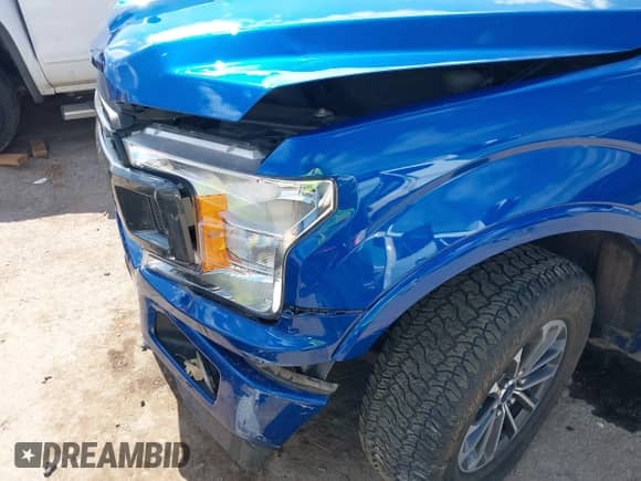 2018 Ford F-150 XL z VIN 1FTEW1EP5JFE44893, wystawiony jako IAAI lot #43273397 z przebiegiem 62 449 mil mil oraz . Historia ofert i sprzedaży dostępna na DreamBid. Obrazek 6.