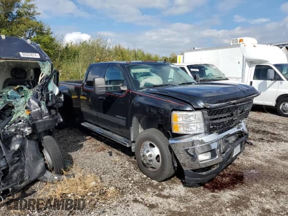 2012 Chevrolet Silverado 3500HD LTZ с VIN 1GC4K1C86CF176958, выставлен на аукционе Copart как лот 81488345 с пробегом 349 596 миль миль и Списание • Salvage title. История ставок и продаж доступна на DreamBid. Изображение 4.
