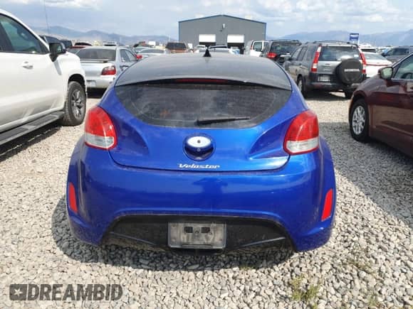 2014 Hyundai Veloster z VIN KMHTC6AD0EU216273, wystawiony jako Copart lot #71863895 z przebiegiem 135 228 mil mil oraz Czysty tytuł • Clean title. Historia ofert i sprzedaży dostępna na DreamBid. Obrazek 6.