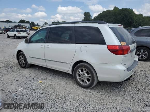 2004 Toyota Sienna XLE z VIN 5TDBA22CX4S000793, wystawiony jako Copart lot #69739105 z przebiegiem 379 960 mil mil oraz Szkoda całkowita • Salvage title. Historia ofert i sprzedaży dostępna na DreamBid. Obrazek 2.
