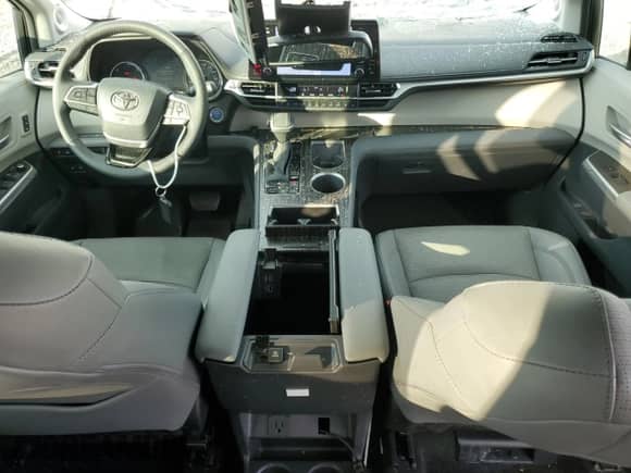 2023 Toyota Sienna Limited z VIN 5TDZRKEC5PS169885, wystawiony jako Copart lot #74350374 z przebiegiem 25 563 mil mil oraz Szkoda całkowita • Salvage title. Historia ofert i sprzedaży dostępna na DreamBid. Obrazek 8.