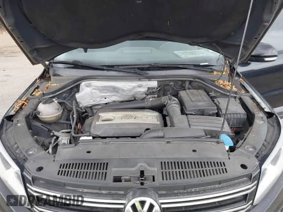 2013 Volkswagen Tiguan SE с VIN WVGAV3AX4DW607441, выставлен на аукционе IAAI как лот 42173141 с пробегом 113 186 миль миль и . История ставок и продаж доступна на DreamBid. Изображение 10.