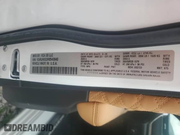 2024 Jeep Grand Cherokee Summit Reserve с VIN 1C4RJHEG3R8540840, выставлен на аукционе Copart как лот 65589125 с пробегом 10 221 миль миль и Чистый • Clean title. История ставок и продаж доступна на DreamBid. Изображение 14.