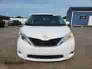 2013 Toyota Sienna LE AAS with VIN 5TDKK3DC4DS304539, listed as a Copart auction lot 84600075 with 141,739 mi miles and Clean title. Bid and sale history available at DreamBid. Image 5.