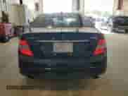 2011 Mercedes-Benz C 300 Sport с VIN WDDGF8BB6BF656834, выставлен на аукционе Copart как лот 82552555 с пробегом 113 750 миль миль и На запчасти • Non repairable. История ставок и продаж доступна на DreamBid. Изображение 6.