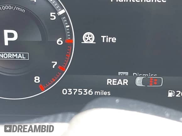 2023 Mitsubishi Outlander SEL z VIN JA4J4VA86PZ010610, wystawiony jako IAAI lot #42883511 z przebiegiem 37 536 mil mil oraz . Historia ofert i sprzedaży dostępna na DreamBid. Obrazek 15.
