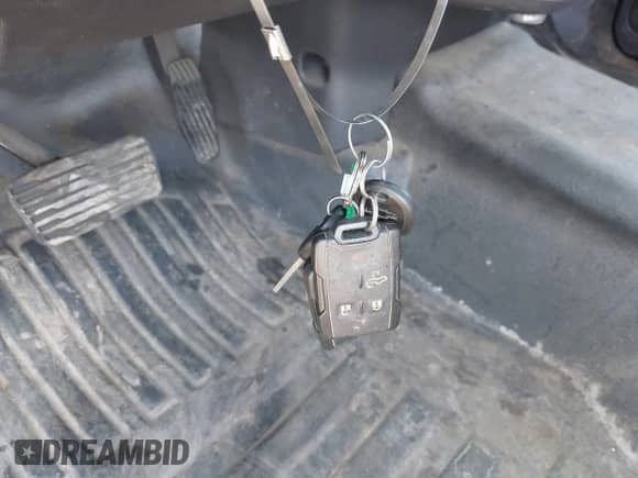 2021 Chevrolet Silverado 1500 Work Truck with VIN 3GCNYAEK2MG372018, listed as a IAAI auction lot 42472925 with 61,758 mi miles and . Bid and sale history available at DreamBid. Image 11.