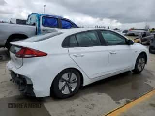 2020 Hyundai Ioniq Blue с VIN KMHC65LC1LU186008, выставлен на аукционе Copart как лот 49916254 с пробегом 204 182 миль миль и . История ставок и продаж доступна на DreamBid. Изображение 3.