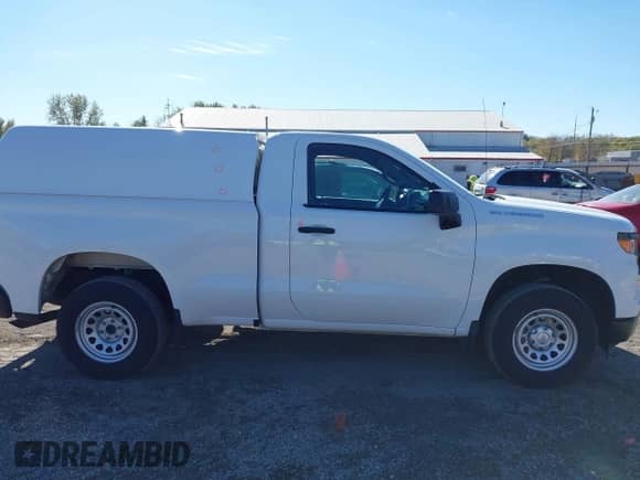 2023 Chevrolet Silverado 1500 Work Truck z VIN 3GCNAAEK3PG336539, wystawiony jako IAAI lot #43511134 z przebiegiem 222 350 mil mil oraz . Historia ofert i sprzedaży dostępna na DreamBid. Obrazek 13.