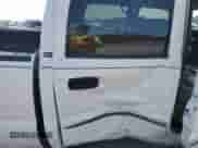 2005 GMC Sierra 1500 SLT z VIN 2GTEC13T751389983, wystawiony jako Copart lot #68369934 z przebiegiem Nie podano mil oraz Szkoda całkowita • Salvage title. Historia ofert i sprzedaży dostępna na DreamBid. Obrazek 11.