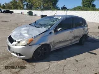 2009 Chevrolet Aveo 1LT с VIN KL1TD66E89B365168, выставлен на аукционе Copart как лот 70375325 с пробегом Не указан миль и Списание • Salvage title. История ставок и продаж доступна на DreamBid. Изображение 1.