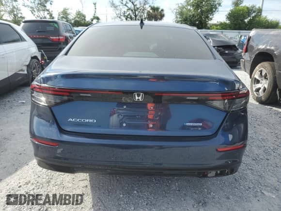 2025 Honda Accord EX-L с VIN 1HGCY2F68SA060779, выставлен на аукционе Copart как лот 71410725 с пробегом 1 958 миль миль и Списание • Salvage title. История ставок и продаж доступна на DreamBid. Изображение 6.