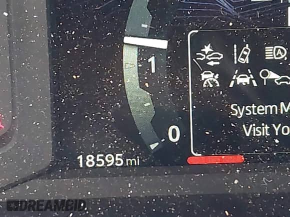 2024 Toyota Tacoma SR5 with VIN 3TMLB5JN5RM010502, listed as a IAAI auction lot 43521054 with 22,894 mi miles and . Bid and sale history available at DreamBid. Image 15.