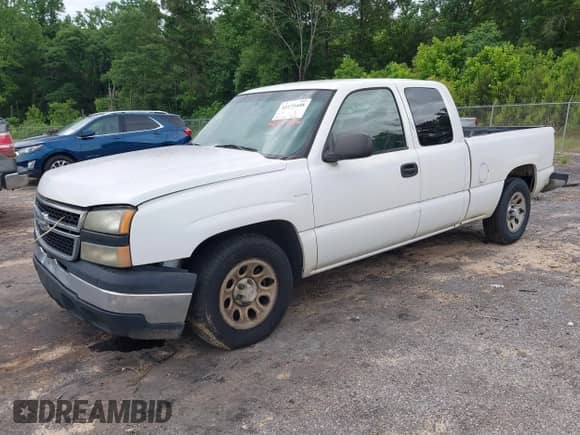 2006 Chevrolet Silverado 1500 LT1 с VIN 1GCEC19VX6Z267099, выставлен на аукционе IAAI как лот 42175408 с пробегом 297 146 миль миль и . История ставок и продаж доступна на DreamBid. Изображение 2.