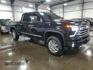 2024 Chevrolet Silverado 3500HD High Country with VIN 2GC4YVEY8R1122399, listed as a Copart auction lot 69914985 with 58,929 mi miles and Salvage title. Bid and sale history available at DreamBid. Image 4.