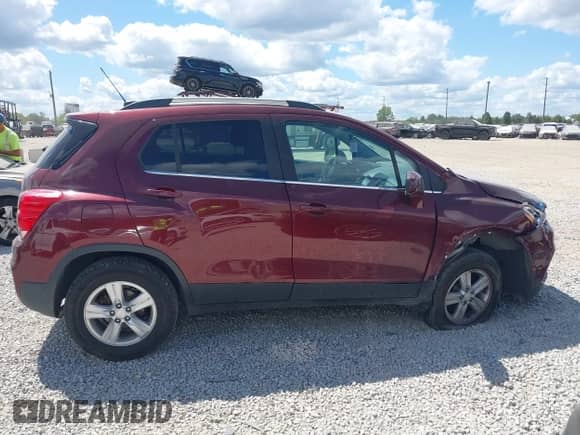 2017 Chevrolet Trax LT z VIN 3GNCJPSBXHL148700, wystawiony jako IAAI lot #43057755 z przebiegiem 144 564 mil mil oraz . Historia ofert i sprzedaży dostępna na DreamBid. Obrazek 13.