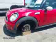 2009 MINI Hardtop S with VIN WMWMF73529TW84638, listed as a IAAI auction lot 42565544 with 60,721 mi miles and . Bid and sale history available at DreamBid. Image 6.