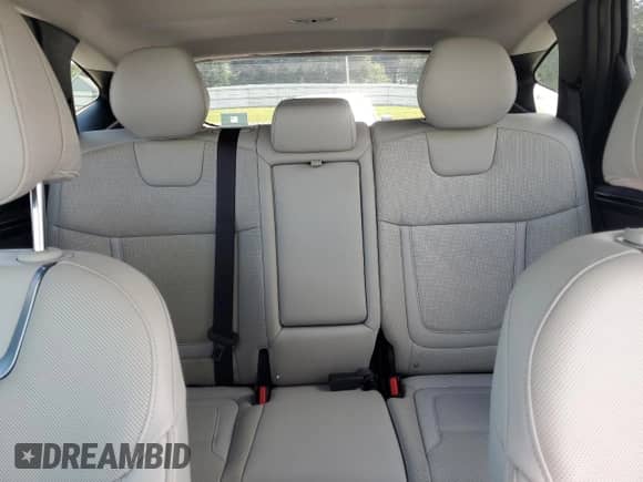 2022 Hyundai Tucson Limited with VIN 5NMJECAE9NH104687, listed as a Copart auction lot 71448905 with 33,059 mi miles and Salvage title. Bid and sale history available at DreamBid. Image 10.