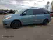 2009 Toyota Sienna CE с VIN 5TDZK29C29S286096, выставлен на аукционе Copart как лот 87053585 с пробегом 209 206 миль миль и Чистый • Clean title. История ставок и продаж доступна на DreamBid. Изображение 1.