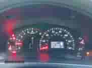 2007 Toyota Camry CE z VIN JTNBE46KX73073911, wystawiony jako IAAI lot #43242639 z przebiegiem 306 536 mil mil oraz . Historia ofert i sprzedaży dostępna na DreamBid. Obrazek 7.