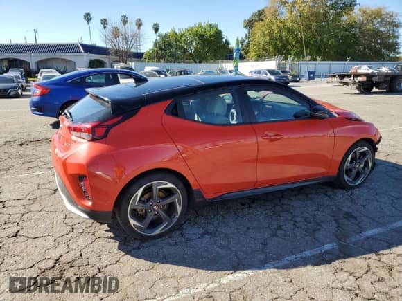 2019 Hyundai Veloster Turbo R-Spec z VIN KMHTH6AB1KU020063, wystawiony jako Copart lot #42607993 z przebiegiem 21 712 mil mil oraz . Historia ofert i sprzedaży dostępna na DreamBid. Obrazek 3.