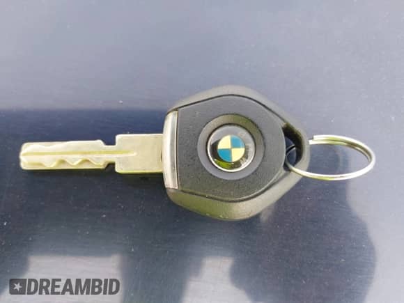 2000 BMW 7 Series 740iL z VIN WBAGH8340YDP17276, wystawiony jako IAAI lot #42409461 z przebiegiem 185 220 mil mil oraz . Historia ofert i sprzedaży dostępna na DreamBid. Obrazek 11.