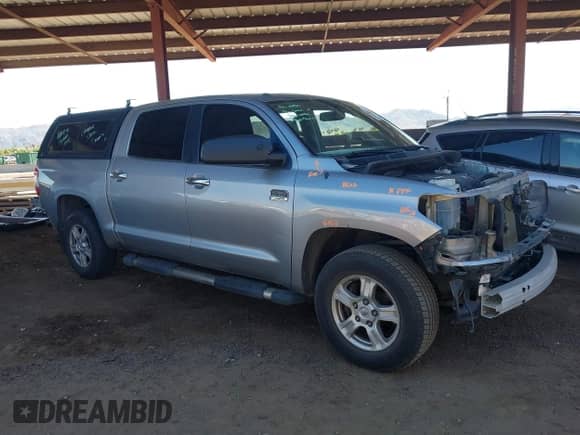 2017 Toyota Tundra Platinum с VIN 5TFAW5F17HX611632, выставлен на аукционе IAAI как лот 43464674 с пробегом 178 328 миль миль и . История ставок и продаж доступна на DreamBid. Изображение 21.