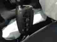 2016 Hyundai Santa Fe SE z VIN KM8SR4HF2GU141648, wystawiony jako IAAI lot #41852203 z przebiegiem 99 711 mil mil oraz . Historia ofert i sprzedaży dostępna na DreamBid. Obrazek 11.