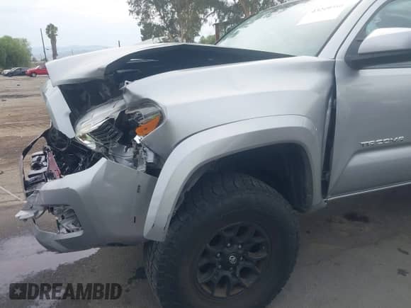 2019 Toyota Tacoma SR5 with VIN 3TMAZ5CN9KM108003, listed as a IAAI auction lot 43249340 with 80,485 mi miles and . Bid and sale history available at DreamBid. Image 6.