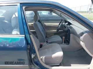 2002 Chevrolet Prizm с VIN 1Y1SK52802Z419527, выставлен на аукционе IAAI как лот 42549797 с пробегом Не указан миль и . История ставок и продаж доступна на DreamBid. Изображение 5.