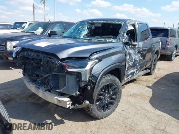2024 Toyota Tundra SR5 with VIN 5TFLA5AB9RX037625, listed as a IAAI auction lot 43078084 with Not provided miles and . Bid and sale history available at DreamBid. Image 6.