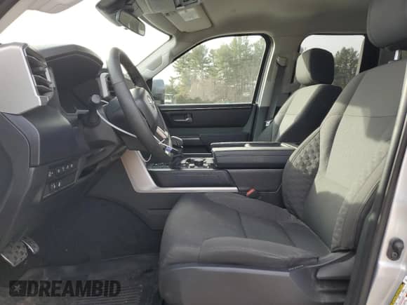 2024 Toyota Tundra SR5 with VIN 5TFLA5DA2RX141229, listed as a Copart auction lot 83214254 with 37,057 mi miles and Salvage title. Bid and sale history available at DreamBid. Image 7.