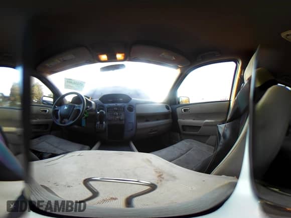 2014 Honda Pilot LX с VIN 5FNYF4H23EB002719, выставлен на аукционе IAAI как лот 43256465 с пробегом 197 000 миль миль и . История ставок и продаж доступна на DreamBid. Изображение 18.