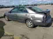 2005 Toyota Camry LE z VIN JTDBF30K250163783, wystawiony jako Copart lot #90110105 z przebiegiem 147 964 mil mil oraz Czysty tytuł • Clean title. Historia ofert i sprzedaży dostępna na DreamBid. Obrazek 2.