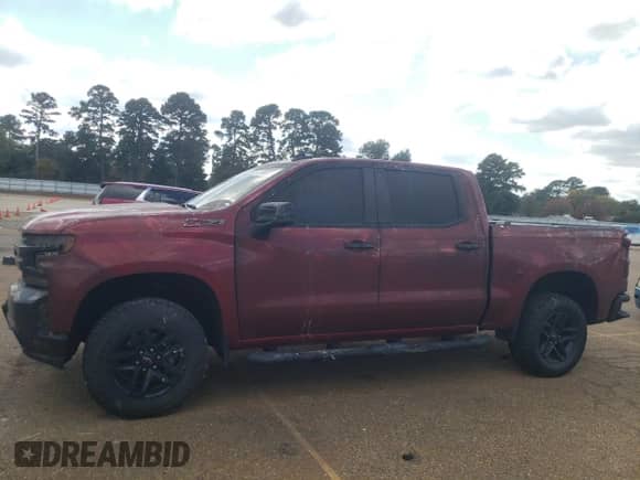 2021 Chevrolet Silverado 1500 LT Trail Boss with VIN 1GCPYFEL2MZ386824, listed as a Copart auction lot 76760034 with 70,008 mi miles and Salvage title. Bid and sale history available at DreamBid. Image 1.