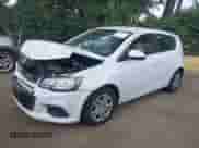 2017 Chevrolet Sonic LT с VIN 1G1JG6SH0H4171530, выставлен на аукционе IAAI как лот 43008293 с пробегом 115 634 миль миль и . История ставок и продаж доступна на DreamBid. Изображение 2.