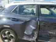 2023 Hyundai Venue Limited с VIN KMHRC8A38PU267195, выставлен на аукционе Copart как лот 76111624 с пробегом 9 581 миль миль и Списание • Salvage title. История ставок и продаж доступна на DreamBid. Изображение 12.