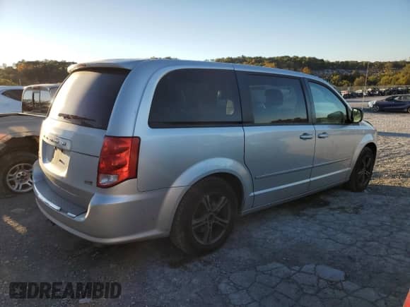 2011 Dodge Grand Caravan Express with VIN 2D4RN4DG3BR763973, listed as a Copart auction lot 86268805 with 209,337 mi miles and Salvage title. Bid and sale history available at DreamBid. Image 3.
