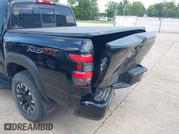 2022 Nissan Frontier SV with VIN 1N6ED1EK8NN645013, listed as a IAAI auction lot 42649198 with 34,332 mi miles and . Bid and sale history available at DreamBid. Image 18.