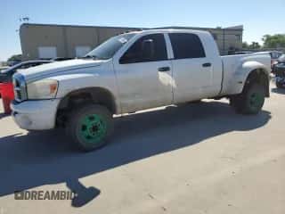 2007 Dodge 3500 Laramie with VIN 3D7MX49A17G831566, listed as a Copart auction lot 67136004 with 291,220 mi miles and Salvage title. Bid and sale history available at DreamBid. Image 1.