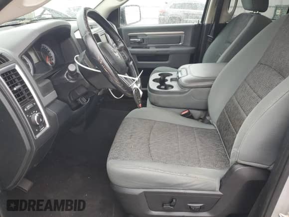 2015 Ram 1500 Big Horn с VIN 1C6RR7GT4FS593582, выставлен на аукционе Copart как лот 84203185 с пробегом 132 896 миль миль и Чистый • Clean title. История ставок и продаж доступна на DreamBid. Изображение 7.