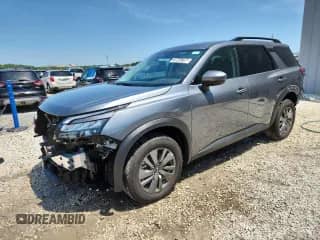 2025 Nissan Pathfinder SV with VIN 5N1DR3BC1SC259464, listed as a Copart auction lot 70044705 with 8,977 mi miles and Clean title. Bid and sale history available at DreamBid. Image 1.