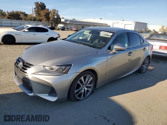 2020 Lexus IS 300 z VIN JTHAA1D23L5108833, wystawiony jako Copart lot #50543425 z przebiegiem 60 429 mil mil oraz Szkoda całkowita • Salvage title. Historia ofert i sprzedaży dostępna na DreamBid. Obrazek 1.